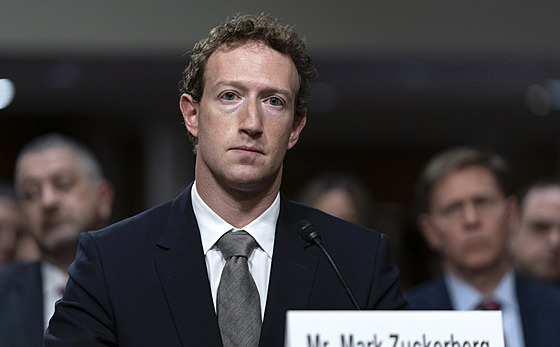 Mark Zuckerberg: Pendiri Facebook dan Pendorong Metavers