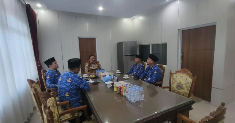 Pemprov Bengkulu Minta Klarifikasi Guru Honorer Viral di RDP DPR RI