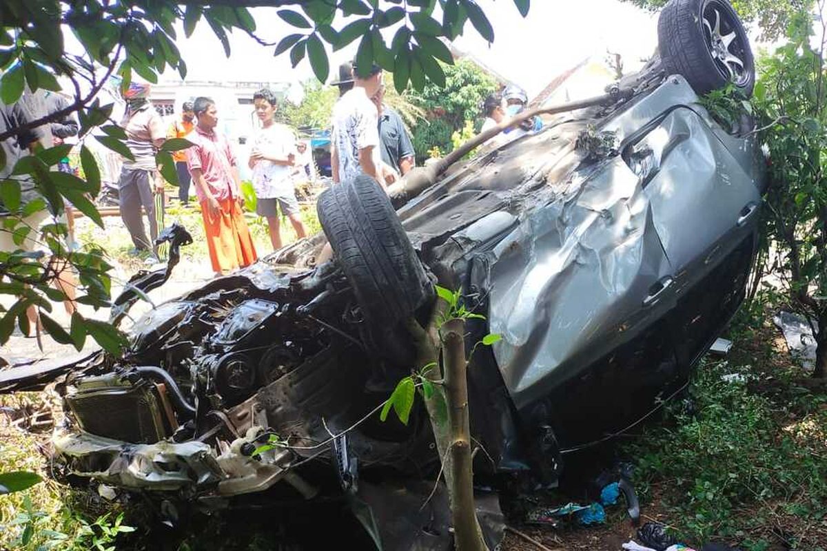 Kecelakaan Maut di Simalungun: Mobil Tertabrak Kereta, 3 Tewas
