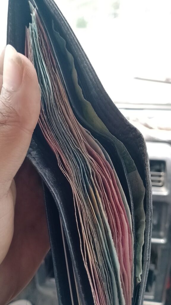 Agar Tidak Boncos: Cara Melindungi Dompet dari Risiko Keuangan Tidak Terduga