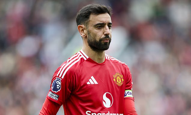 Bruno Fernandes Tolak Tawaran Al Nassr, Tetap Bertahan di Manchester United
