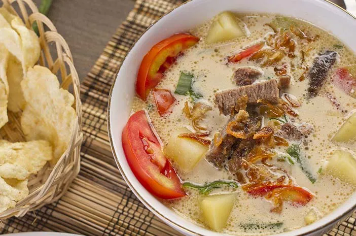 Soto Betawi Kuah Santan Gurih Khas Jakarta