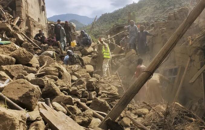 Gempa 6,3 M di Afganistan Utara: Puluhan Tewas dan Ratusan Terluka