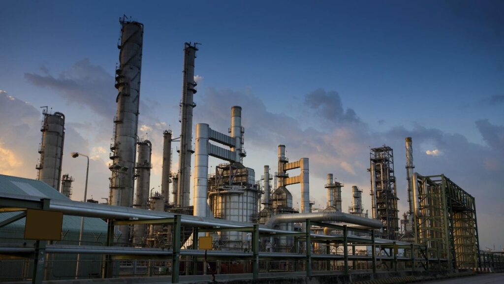 Harga Minyak Anjlok Tajam, Update 17 Desember 2025