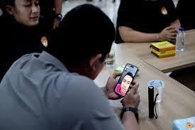 Raffi Ahmad Donasikan Rp 5 M untuk Penanganan Banjir-Longsor Sumut