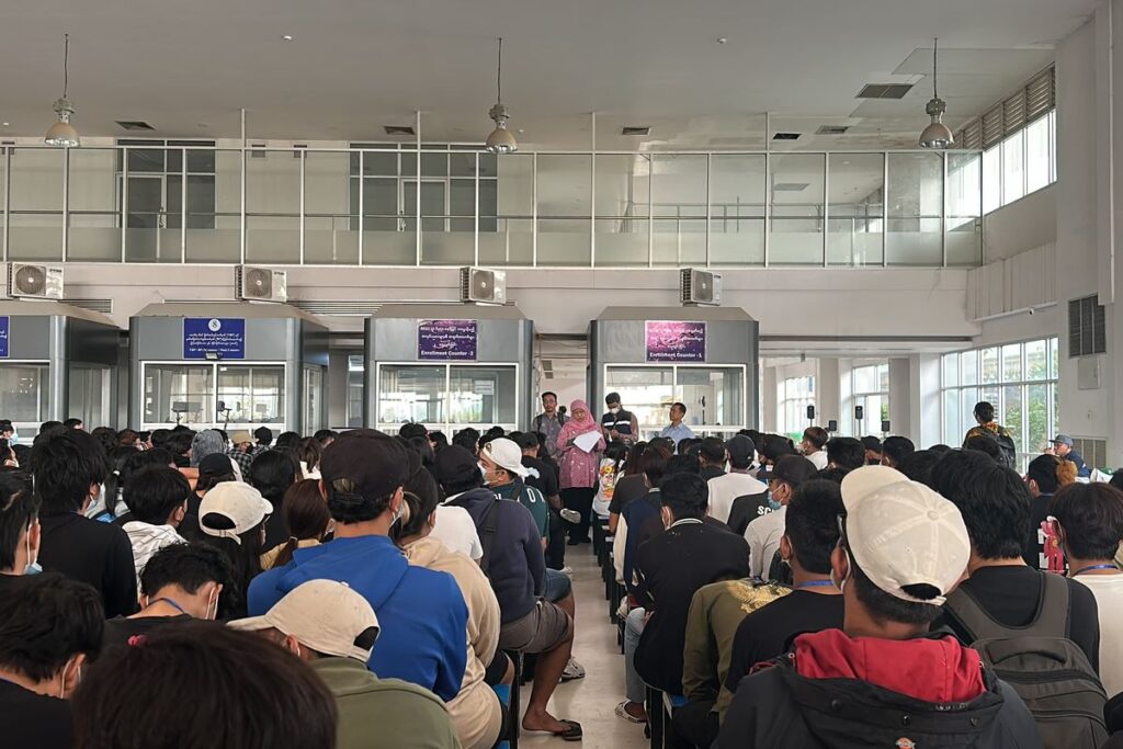 Kemlu selamatkan 554 WNI