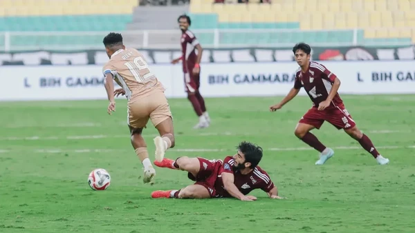 Dewa United Sikat PSM 2-0 dalam Laga Panas Liga 1