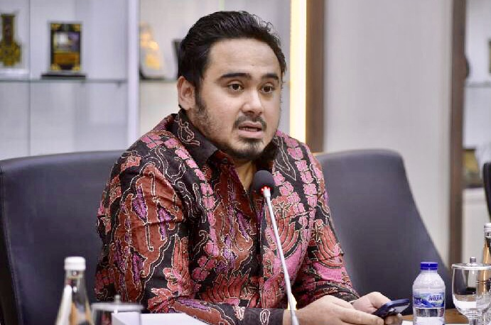 Imbas Konflik Timur Tengah, Golkar Usul Kebijakan WFH di Tiga Provinsi